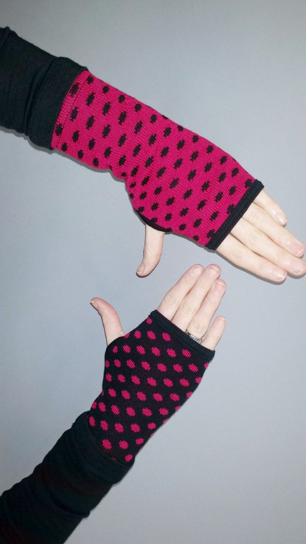 Spotty Hand Warmer